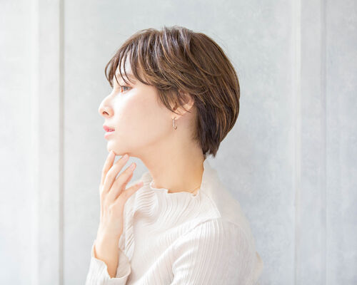 大人可愛いショートヘアスタイル